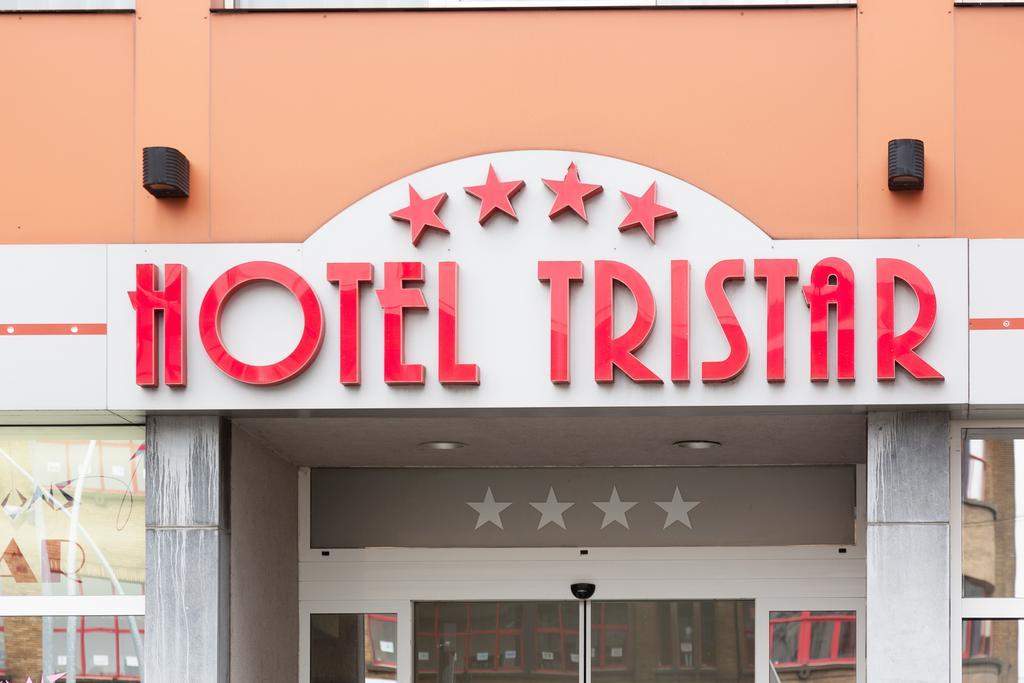 Hotel Tristar La Louvière Exteriör bild