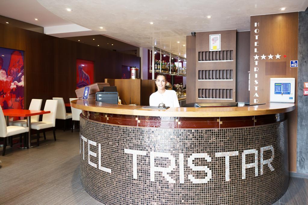 Hotel Tristar La Louvière Exteriör bild